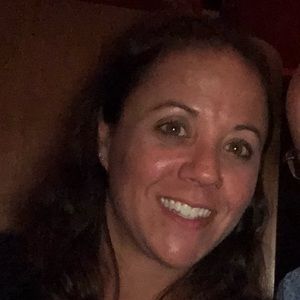 Meet your Posher, Liza